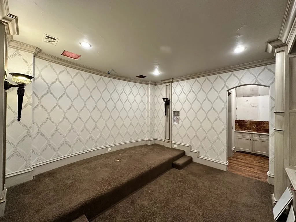 Seattle Wallpaper Installation